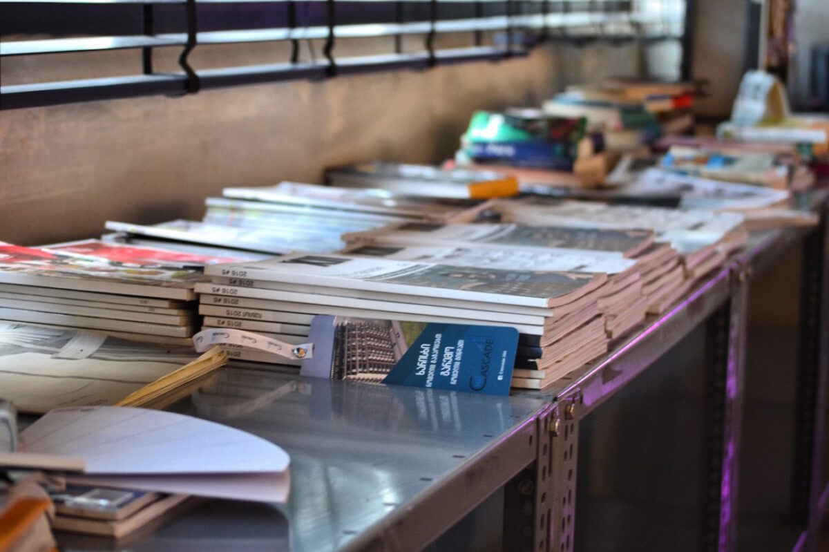 Hostel Indoors Community Space Books - Fabrika Hostel Tbilisi | Packs Light