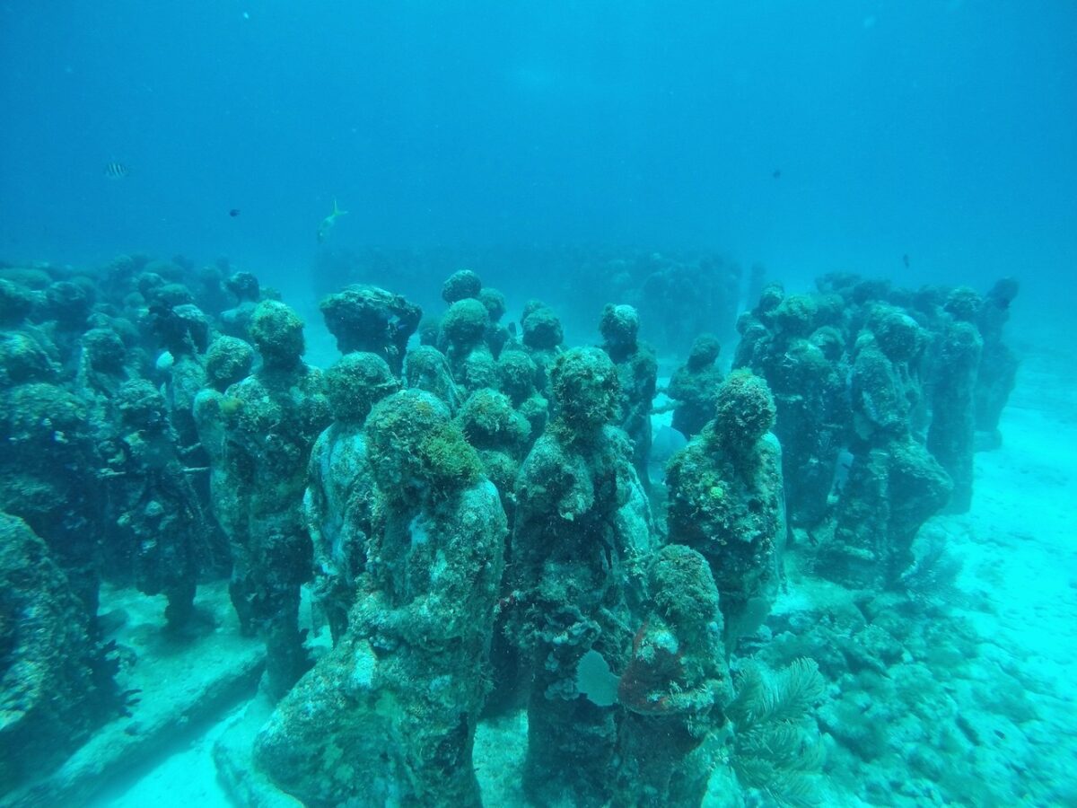 MUSA Underwater Museum Cancun | Packs Light
