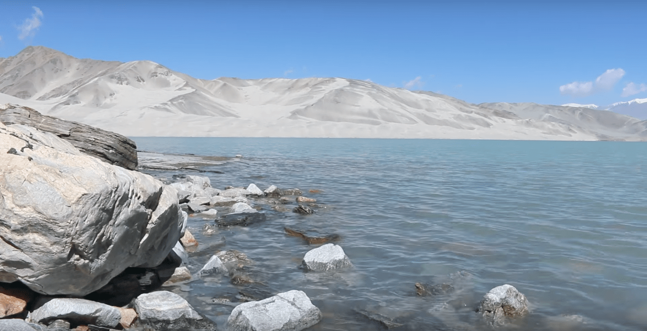 White Sands Lake China - Landscapes Collab | Packs Light