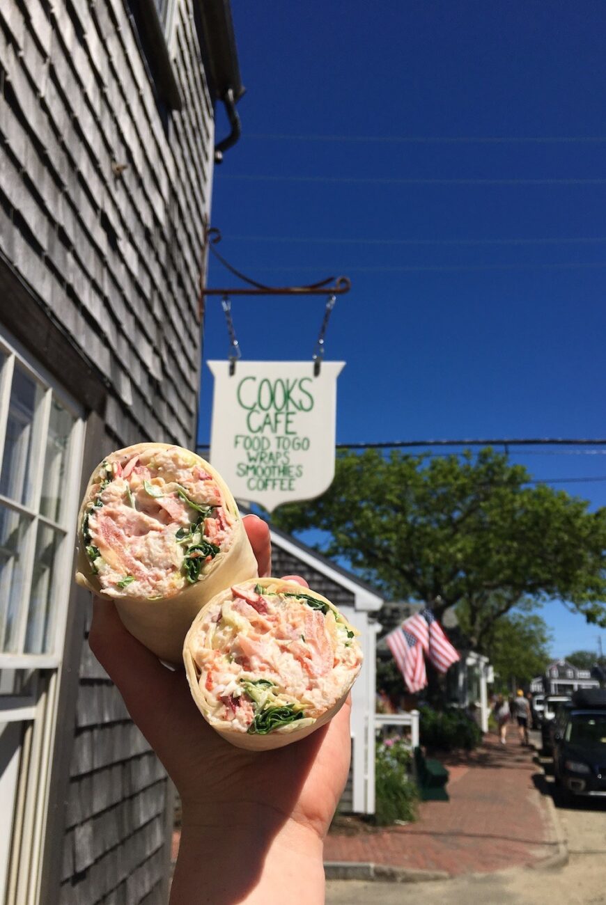 The Lobster Roll—yum!