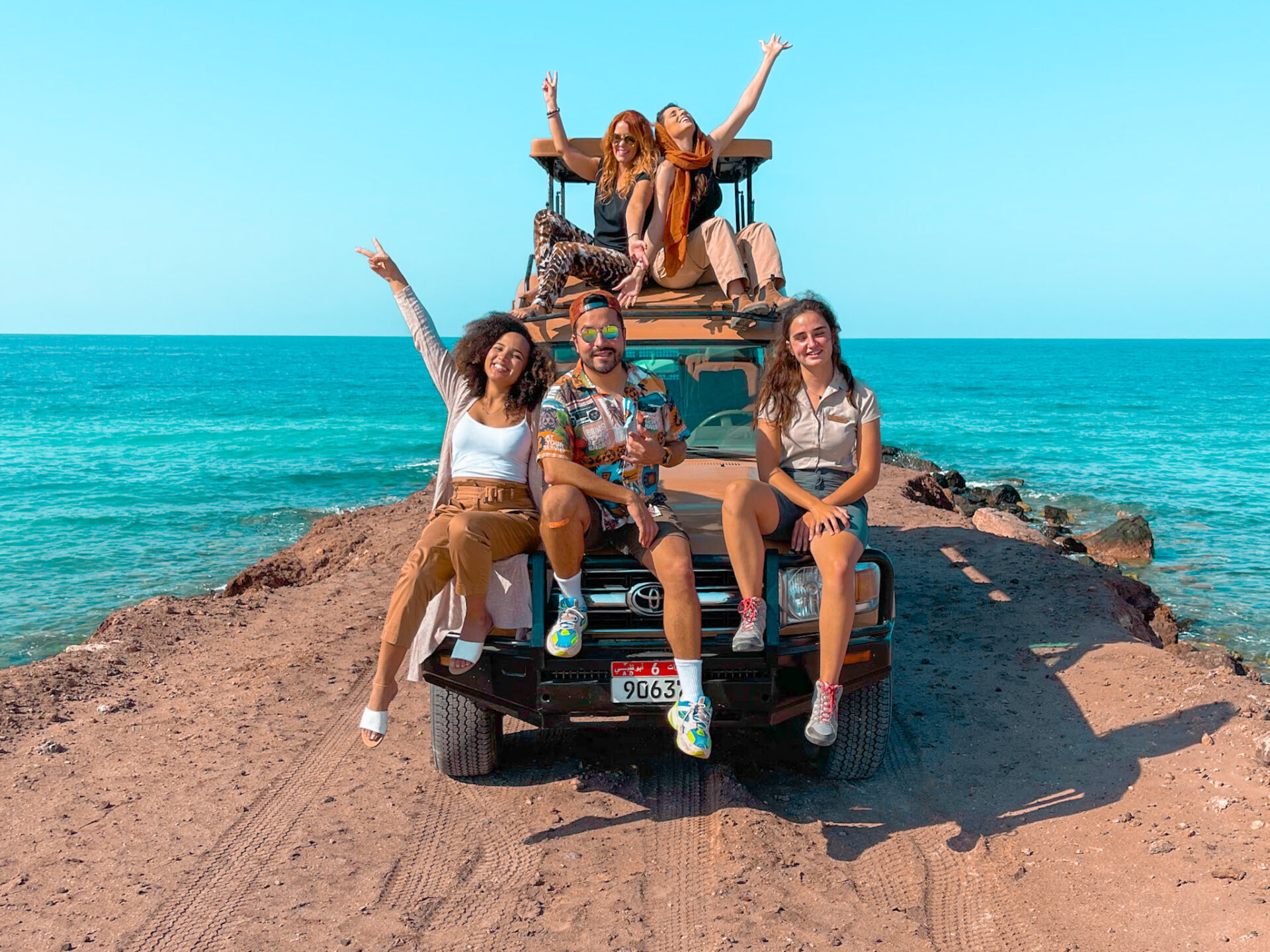4 Group Travel Companies That Make Solo Travel SO Much Easier